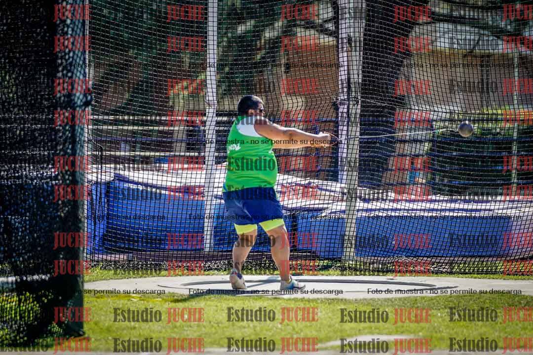 Fotos del lanzamiento de martillo de varones