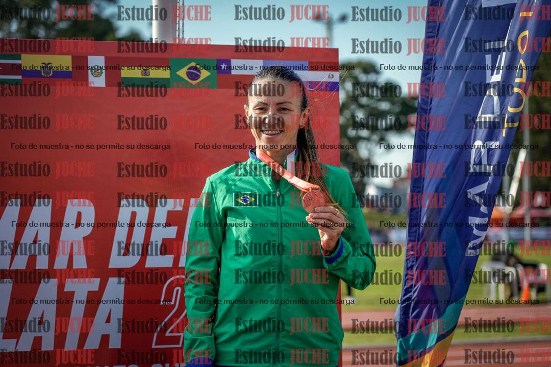 Fotos de algunos extras y podios del día 1