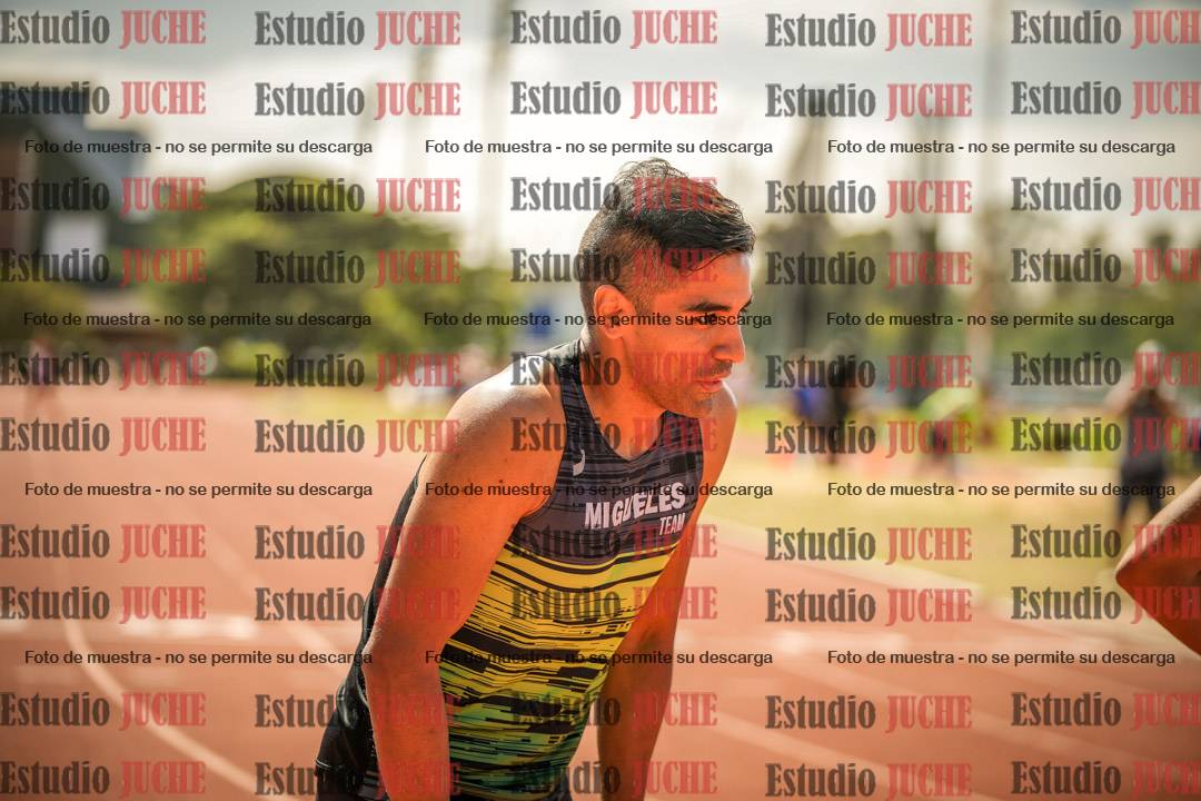 Fotos de los 400 m llanos de varones