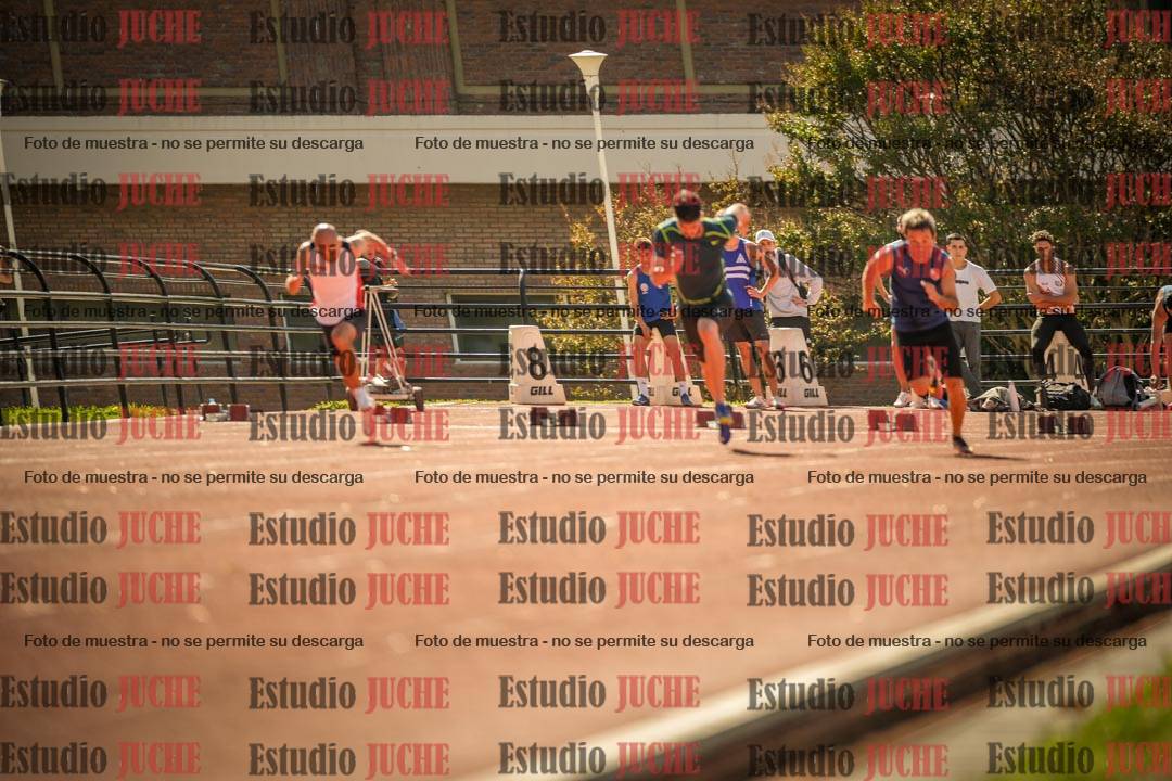 Fotos de los 100 m llanos de varones
