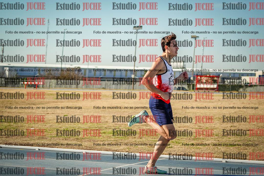 Fotos de los 400 m llanos de varones