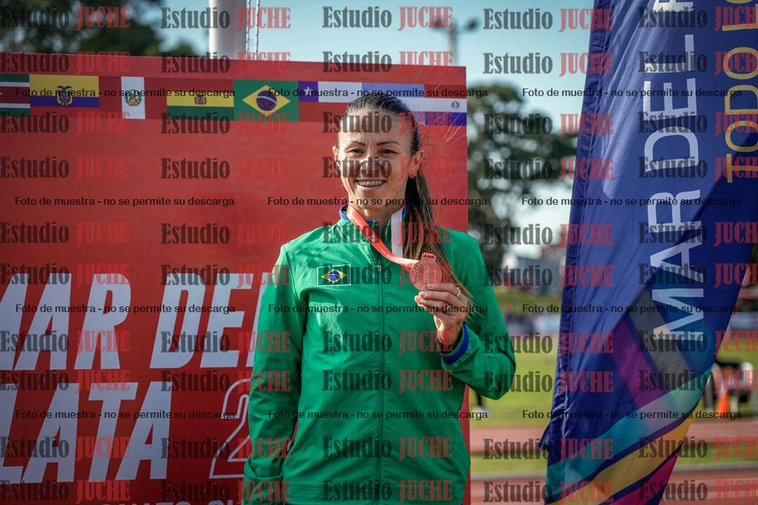 Fotos de algunos extras y podios del día 1