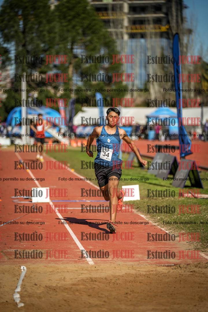 Fotos del salto triple de varones