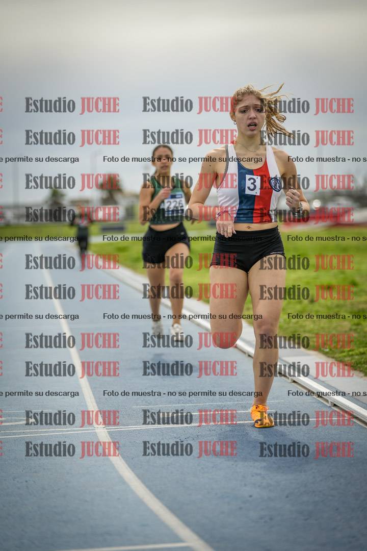 Fotos de los 800 m llanos de mujeres - U17