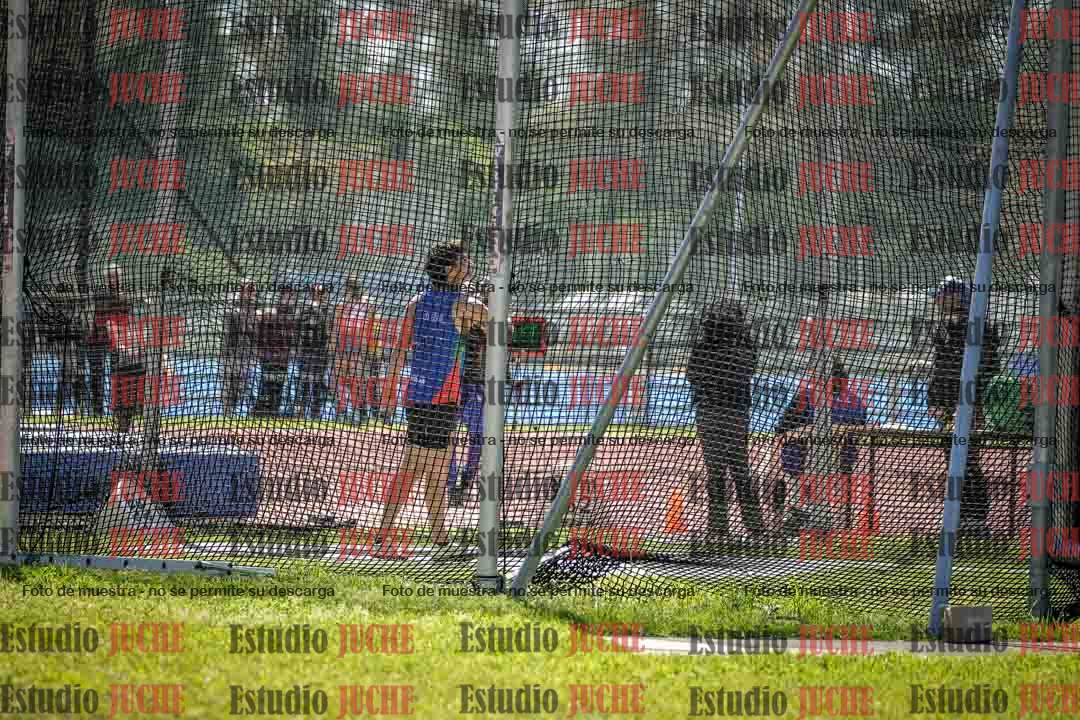 Fotos del lanzamiento de martillo de varones