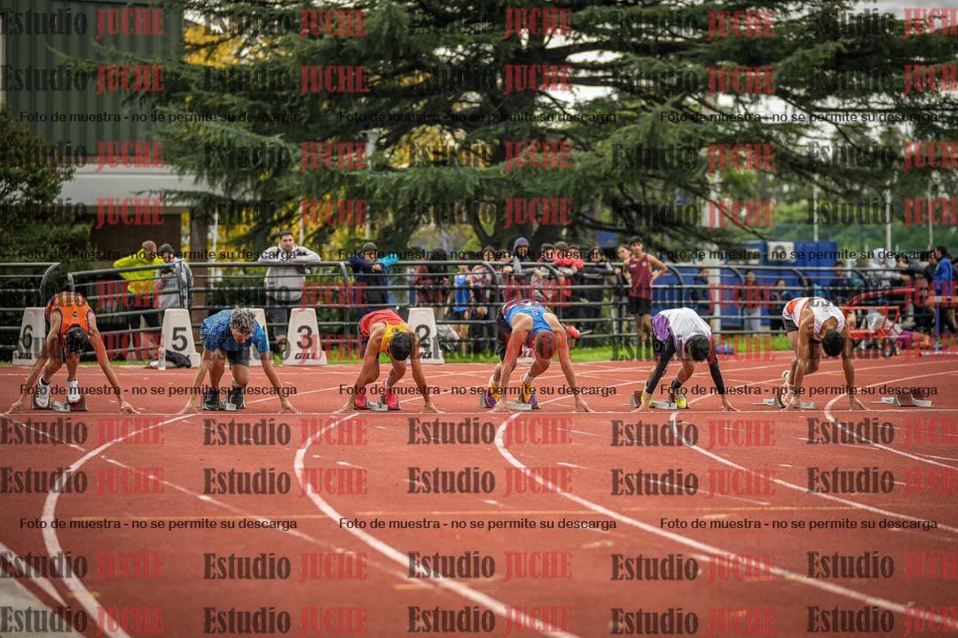 Fotos de los 100 m llanos de varones