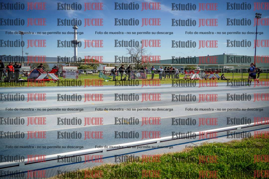 Fotos de los 100 m llanos de varones