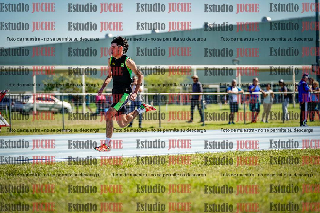 Fotos de los 100 m llanos de varones
