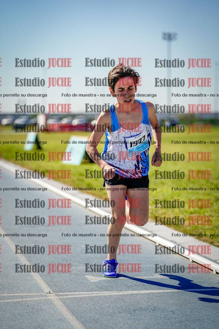 Fotos de los 1000 m llanos de varones