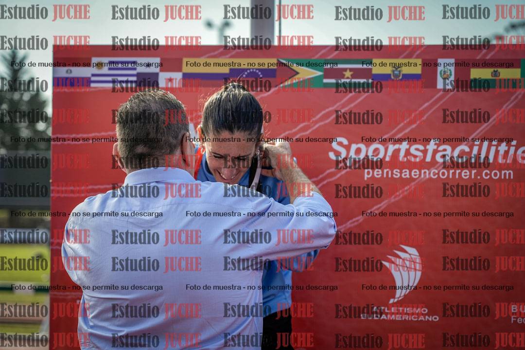 Fotos de algunos extras y podios del día 1