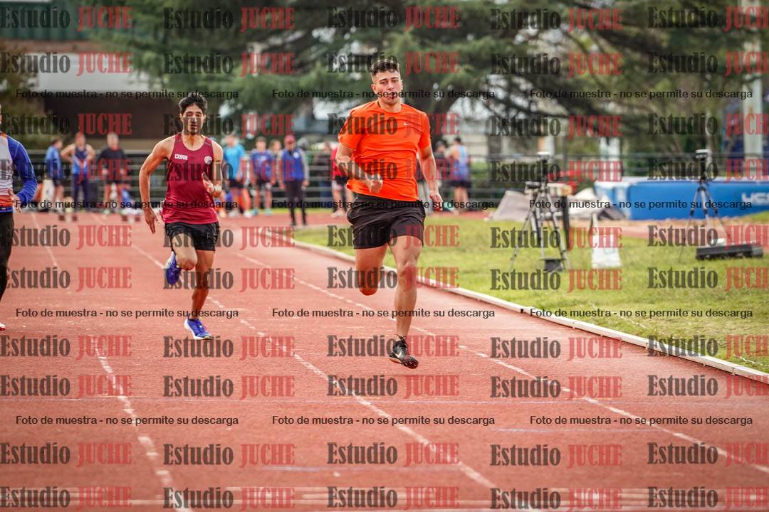 Fotos de los 100 m llanos de varones