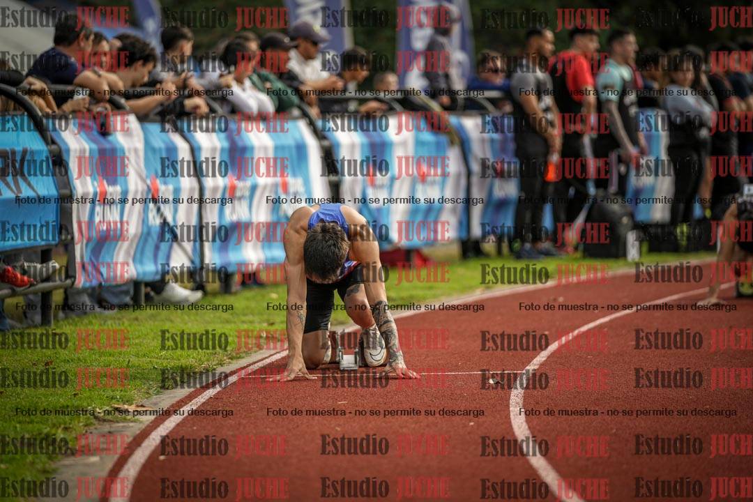 Fotos de los 400 m llanos de varones