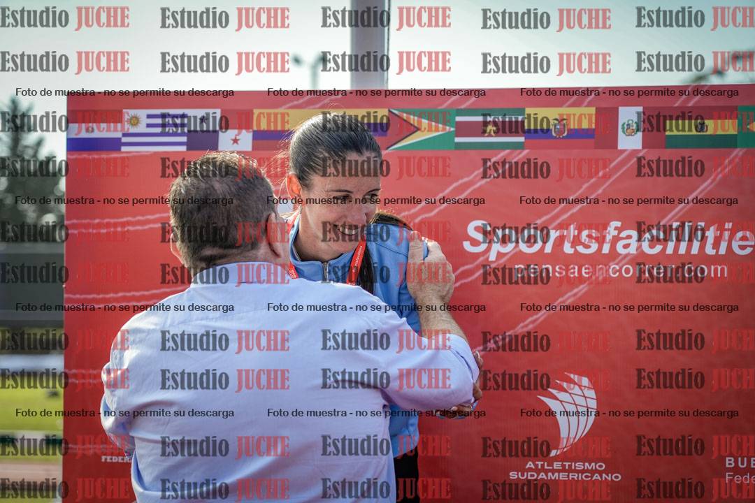 Fotos de algunos extras y podios del día 1
