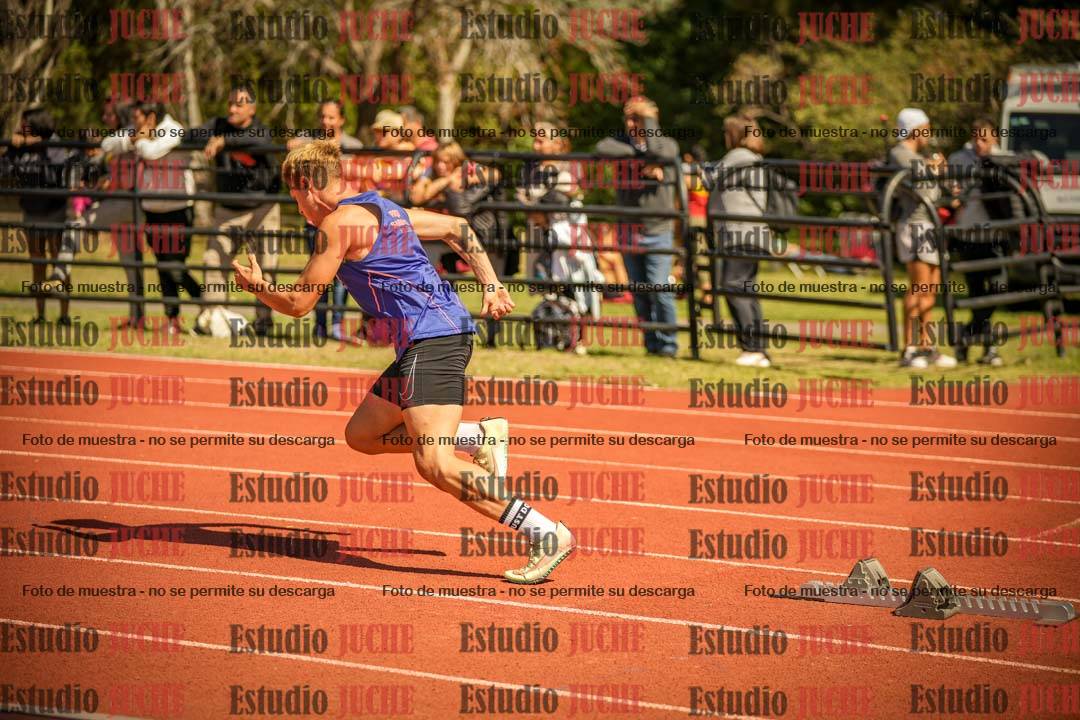 Fotos de los 400 m llanos de varones