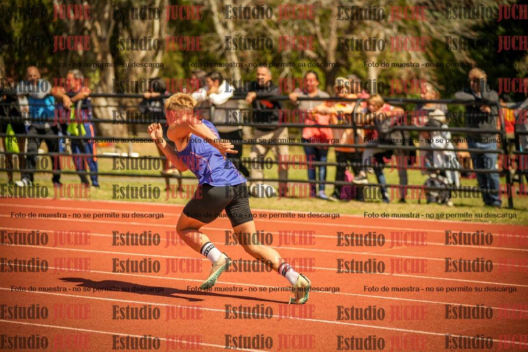 Fotos de los 400 m llanos de varones