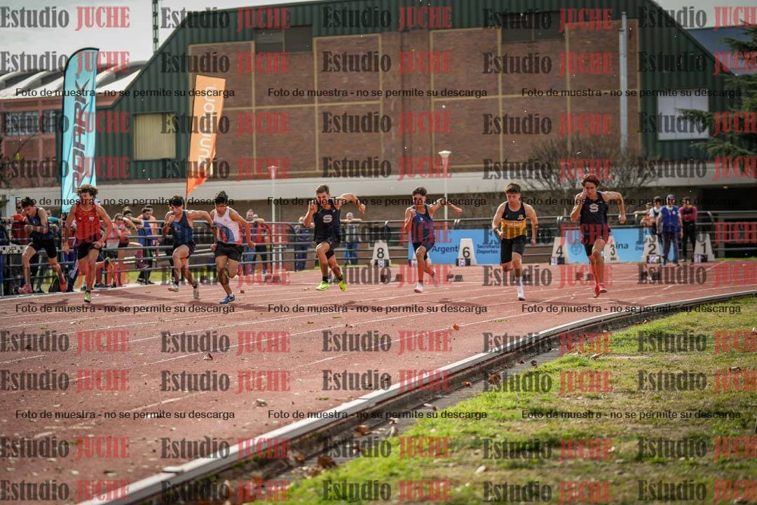Fotos de los 100 m llanos de varones - decatlón 1