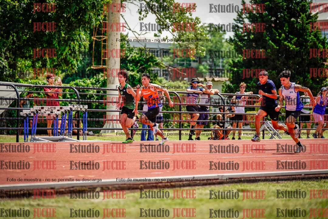 Fotos de los 100 m llanos de varones