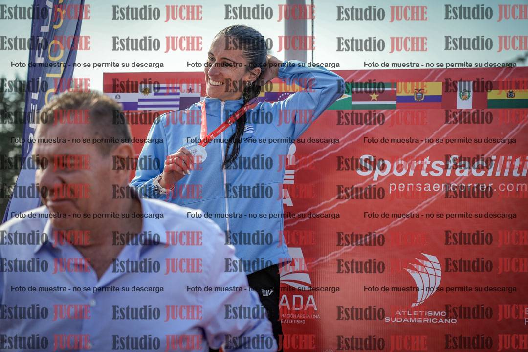 Fotos de algunos extras y podios del día 1