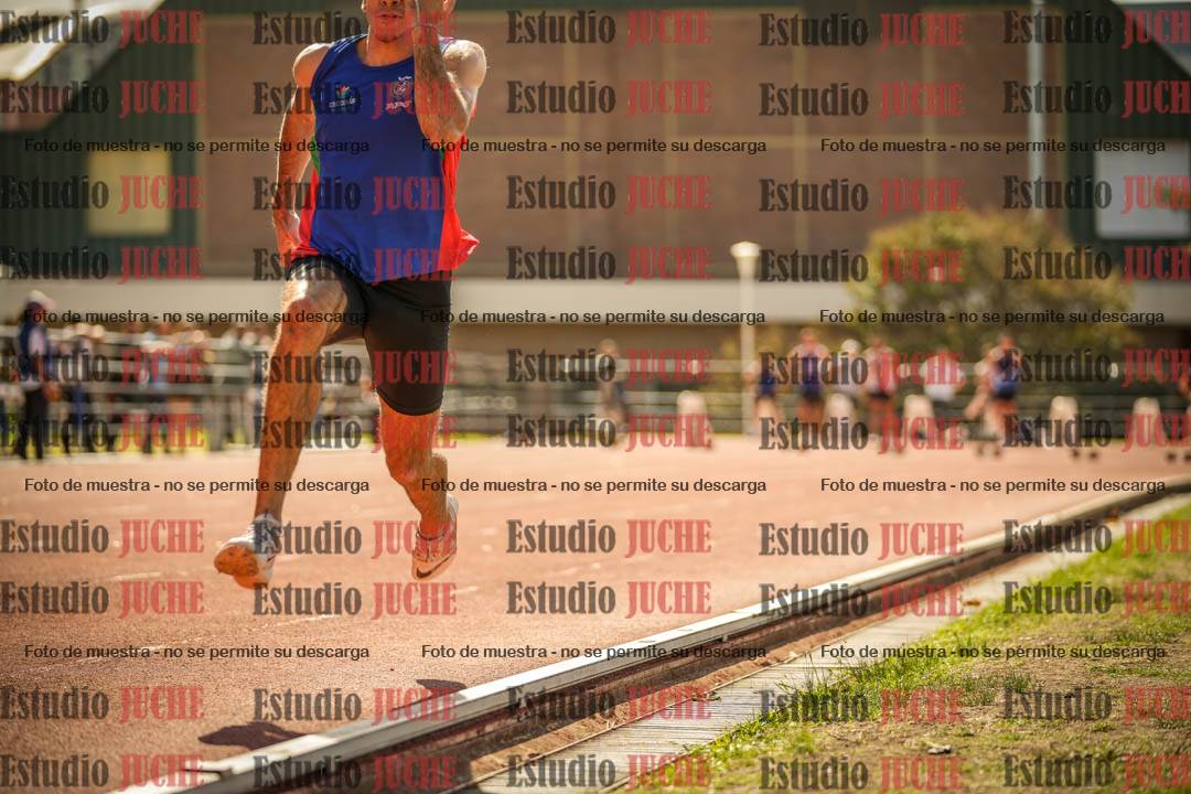 Fotos de los 100 m llanos de varones