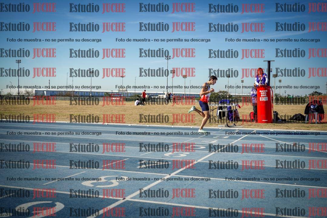 Fotos de los 400 m llanos de varones