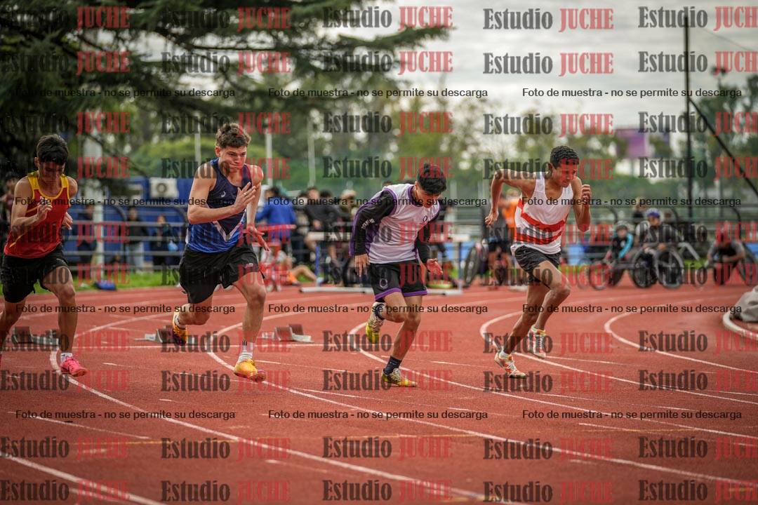 Fotos de los 100 m llanos de varones