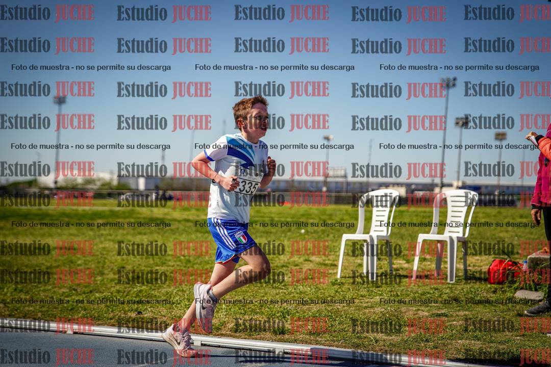 Fotos de los 1000 m llanos de varones
