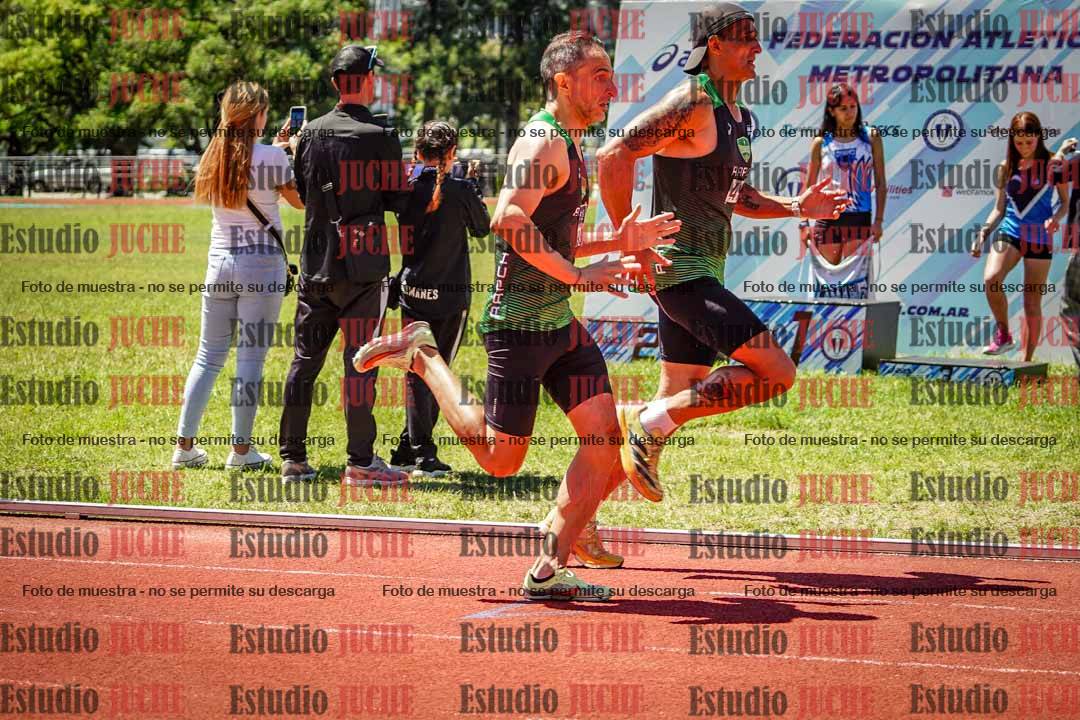 Fotos de los 800 m llanos de varones