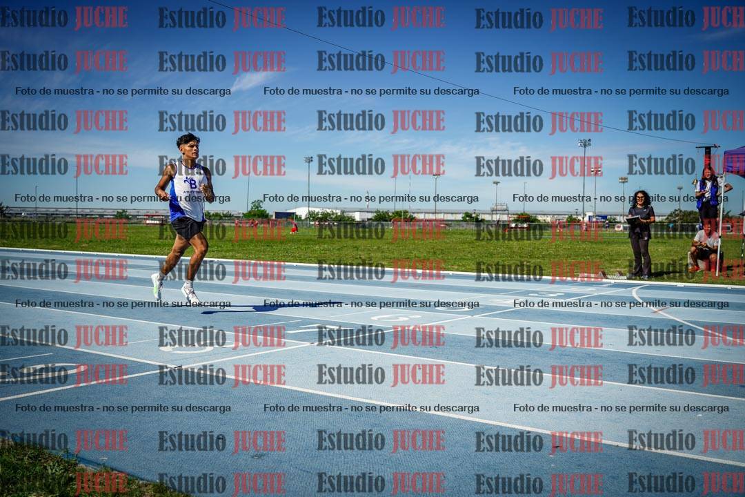 Fotos de los 400 m llanos de varones