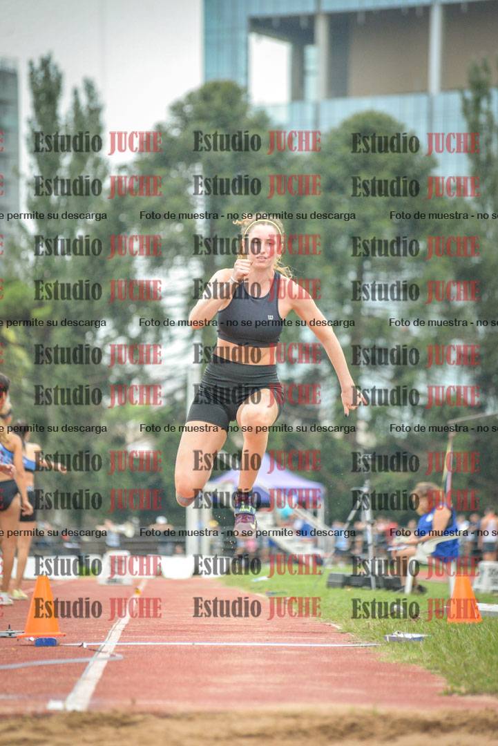 Fotos del salto triple - tabla de 8 y 10