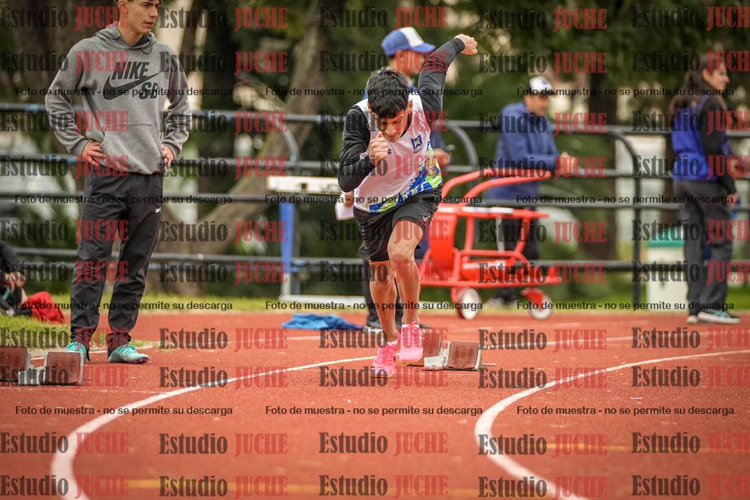 Fotos de los 200 m llanos de varones