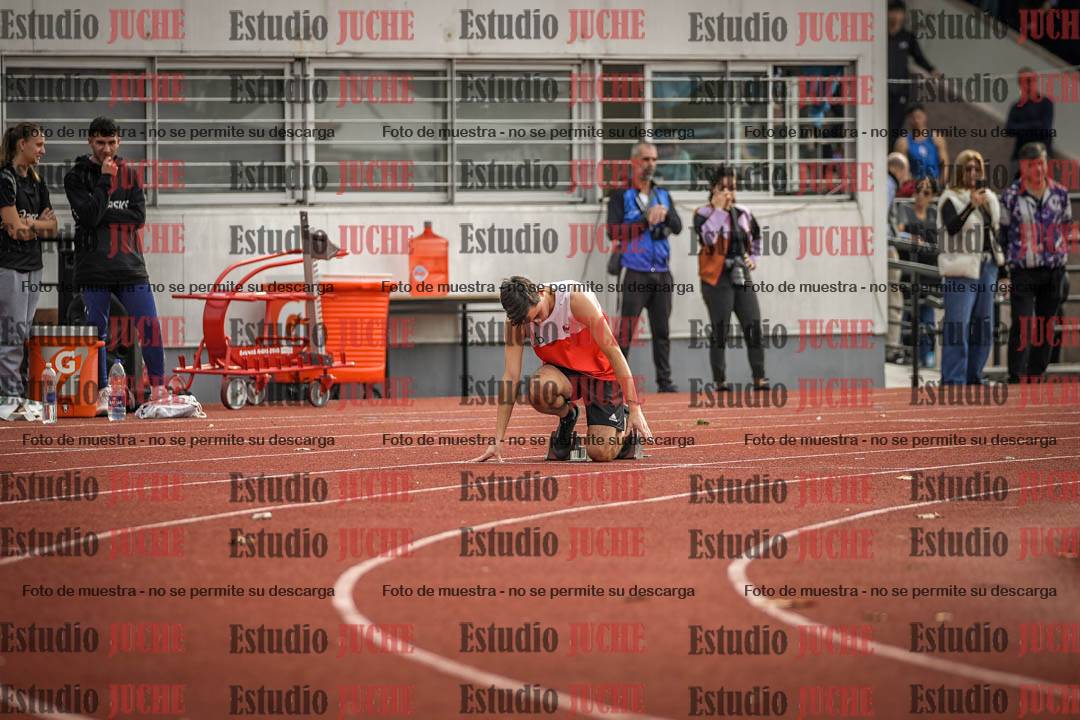 Fotos de los 400 m llanos de varones