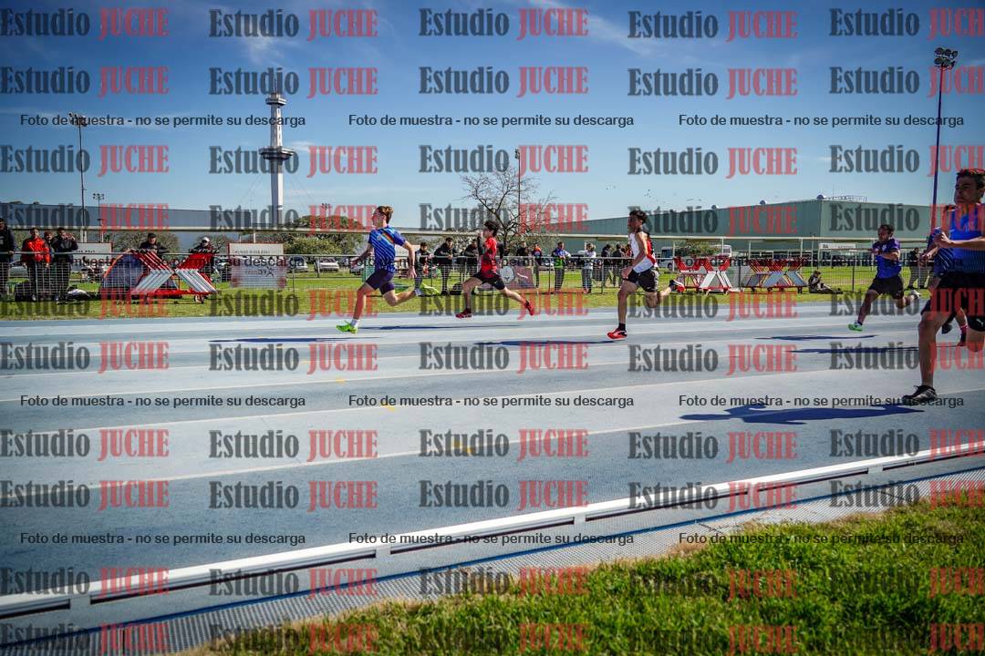 Fotos de los 100 m llanos de varones