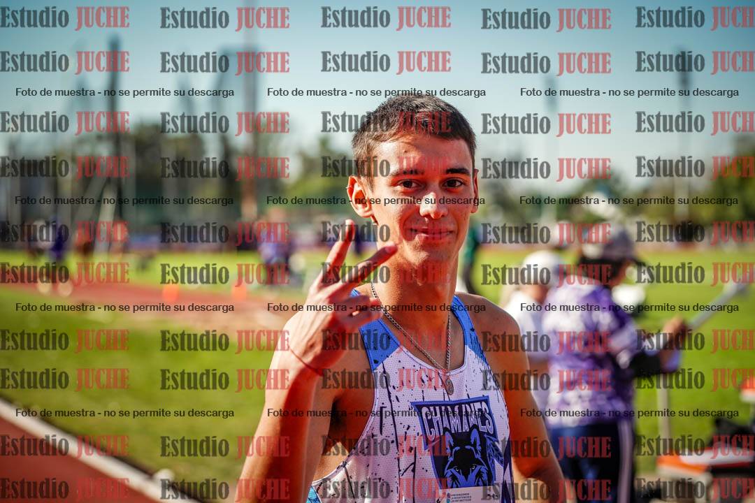 Fotos de los 800 m llanos de varones
