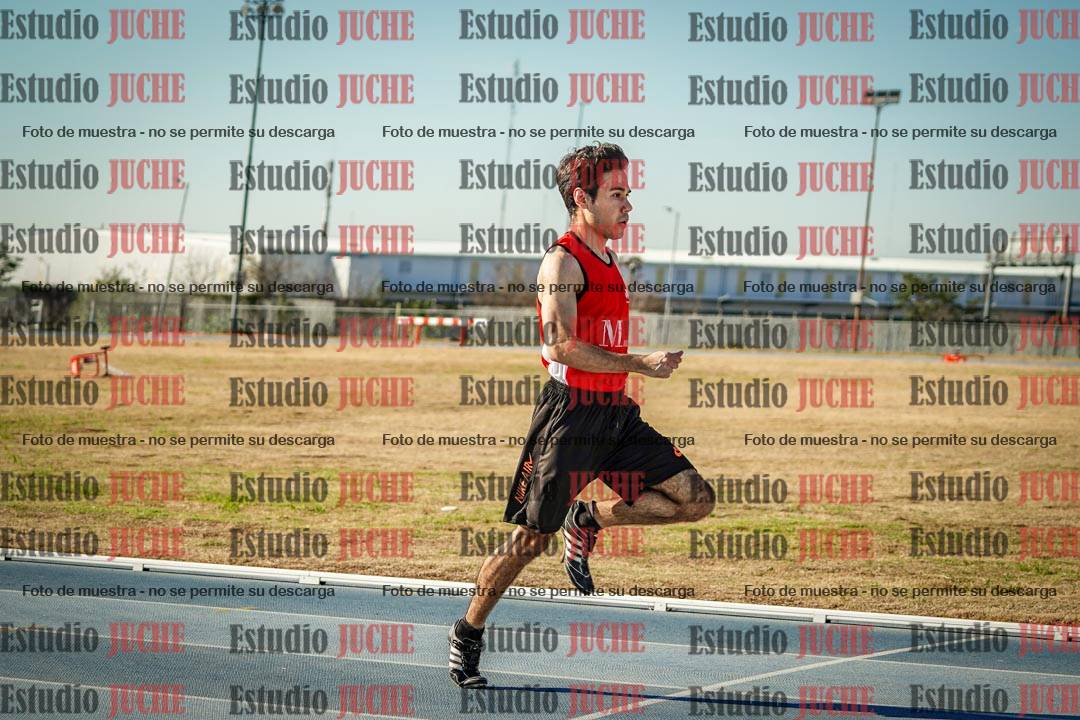 Fotos de los 400 m llanos de varones