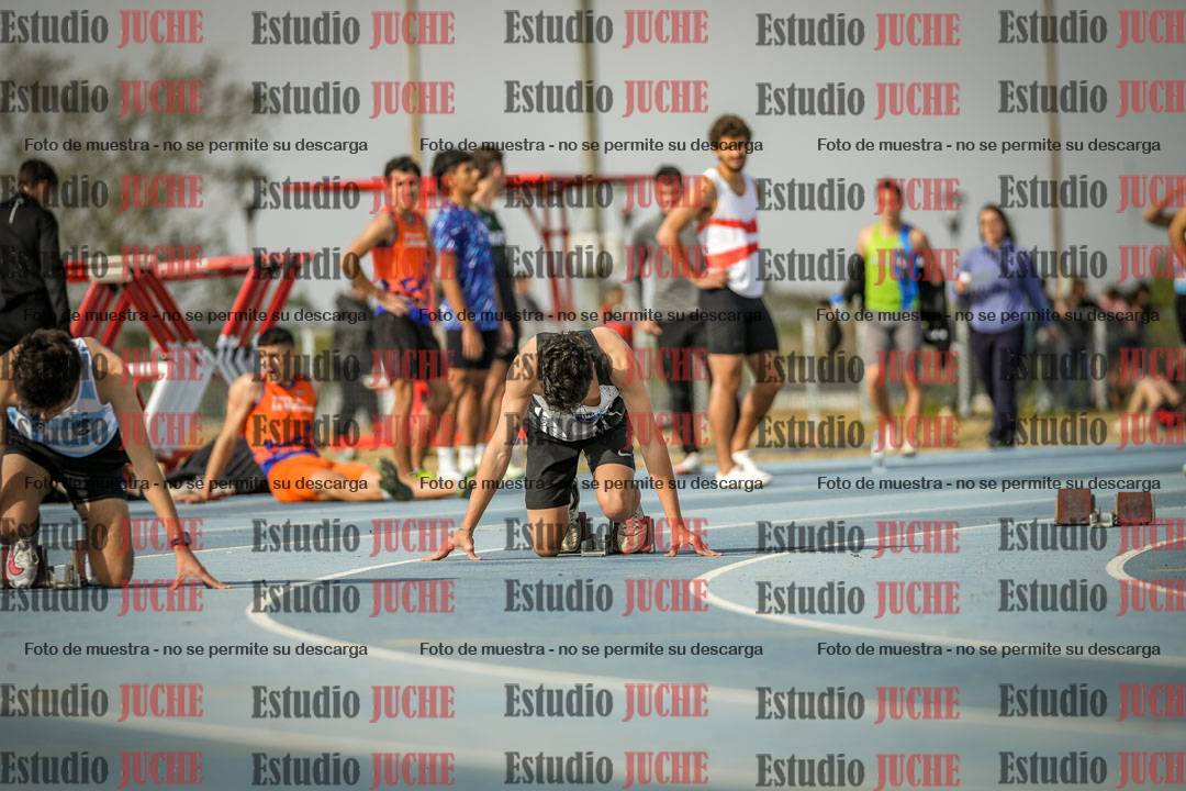 Fotos de los 200 m llanos de varones