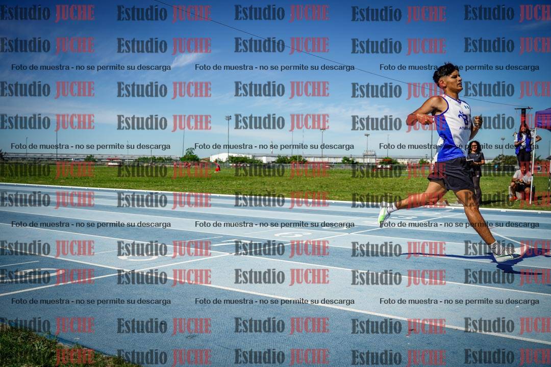 Fotos de los 400 m llanos de varones