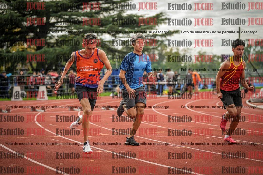 Fotos de los 100 m llanos de varones