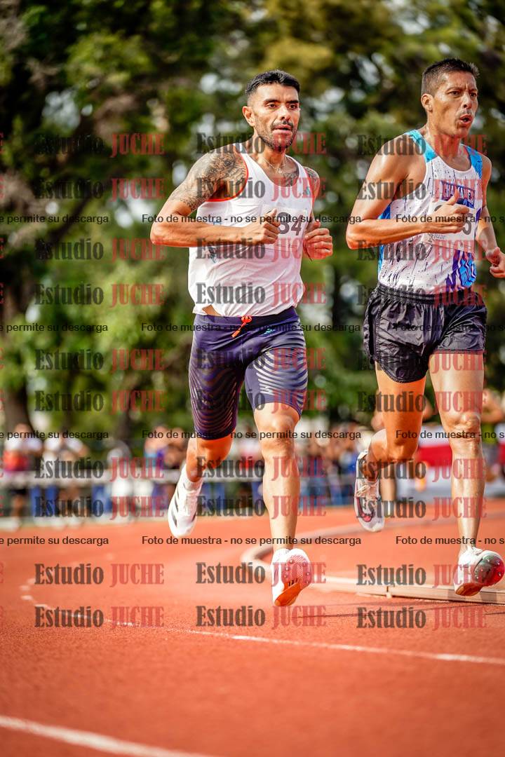 Fotos de los 3000 m llanos de varones