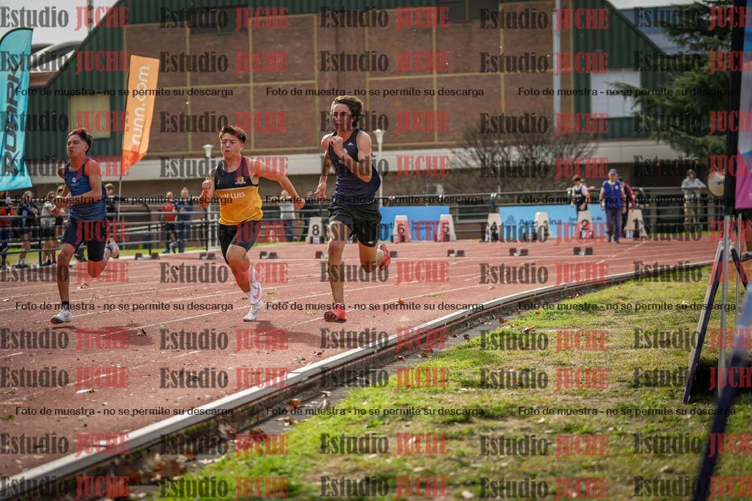 Fotos de los 100 m llanos de varones - decatlón 1