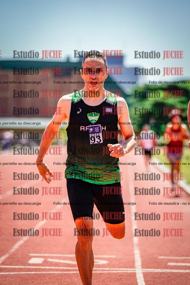 Fotos de los 800 m llanos de varones