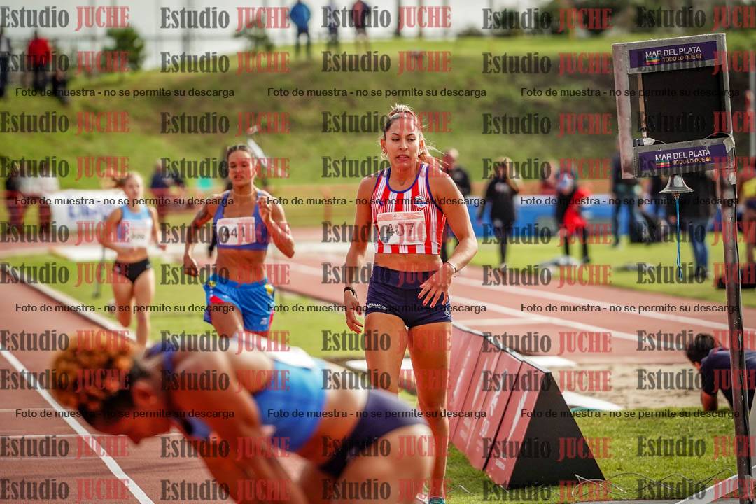 Fotos de los 800 m llanos de mujeres - hepta 7