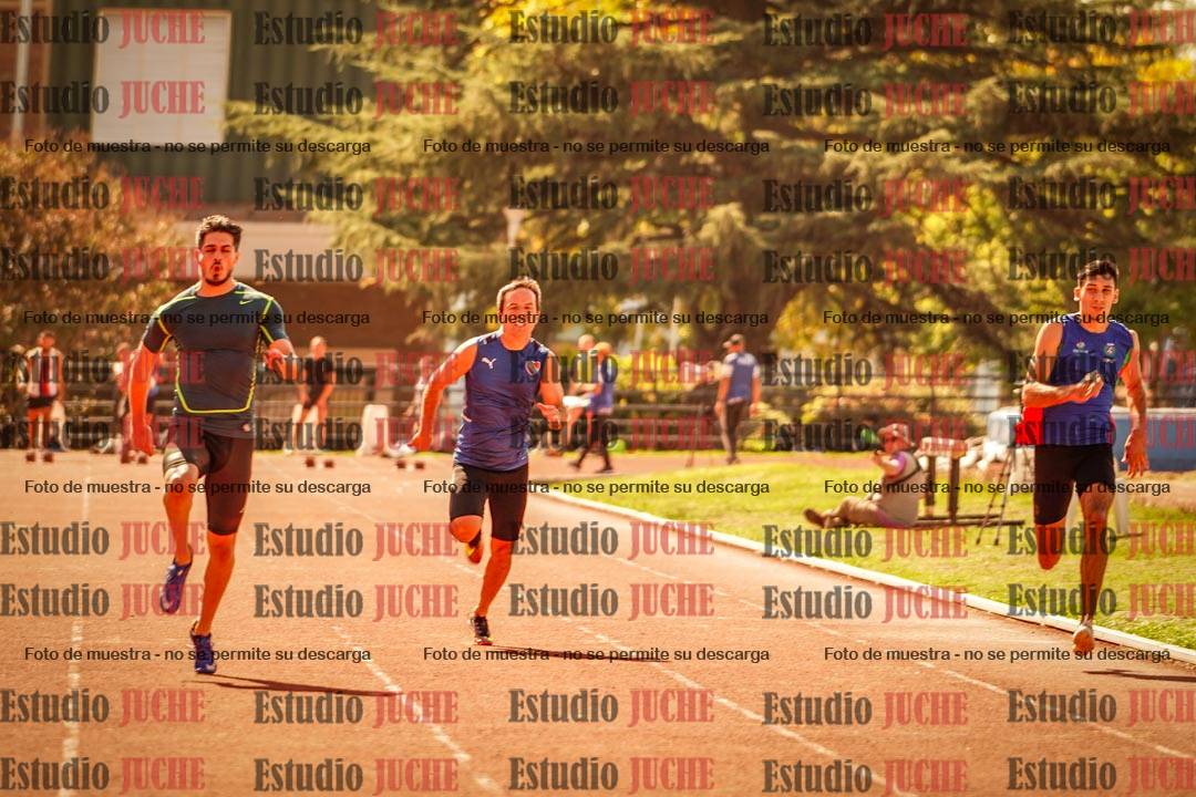Fotos de los 100 m llanos de varones