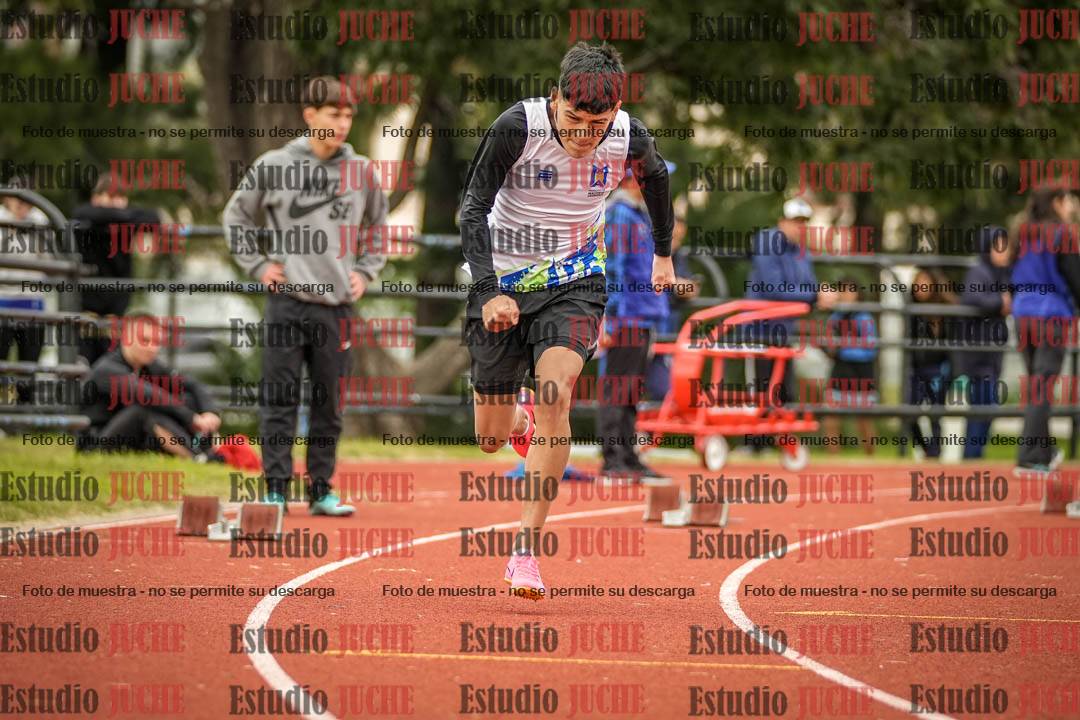 Fotos de los 200 m llanos de varones