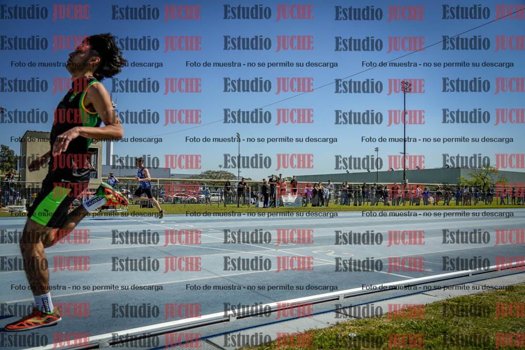Fotos de los 100 m llanos de varones
