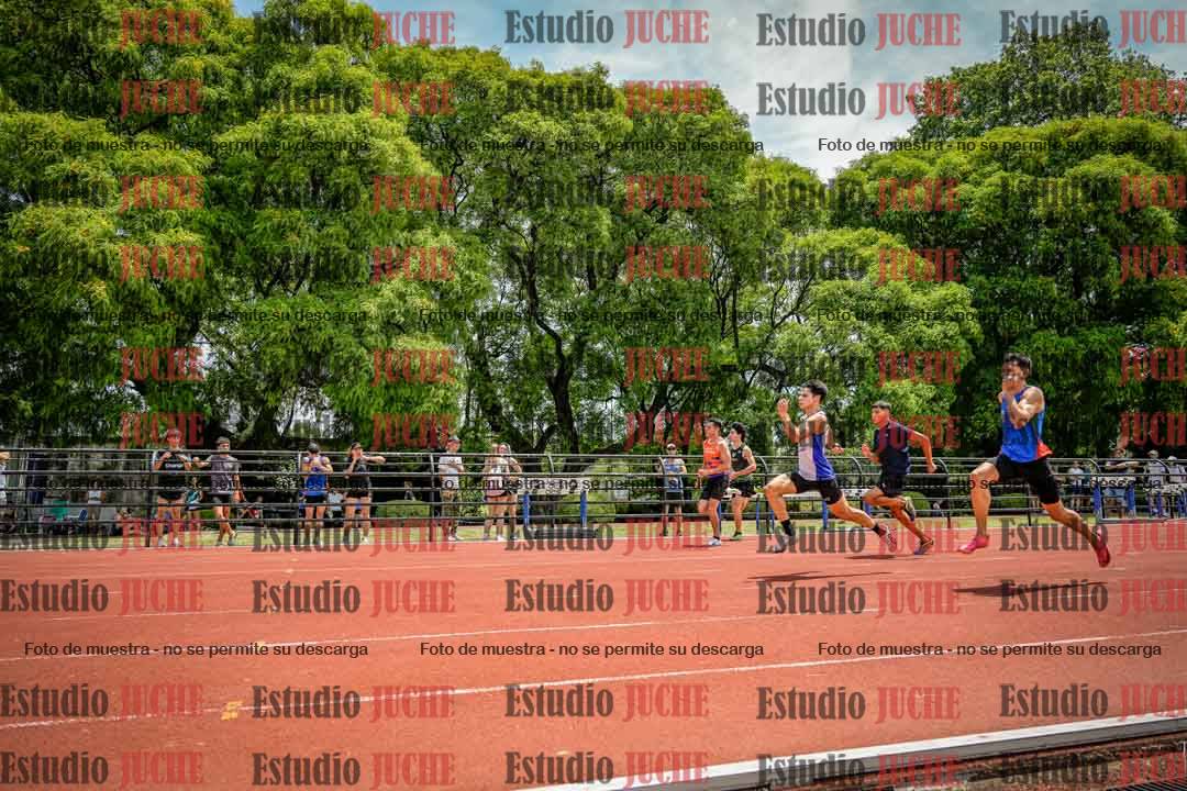 Fotos de los 100 m llanos de varones
