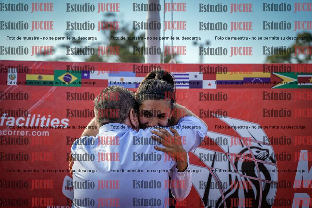 Fotos de algunos extras y podios del día 1