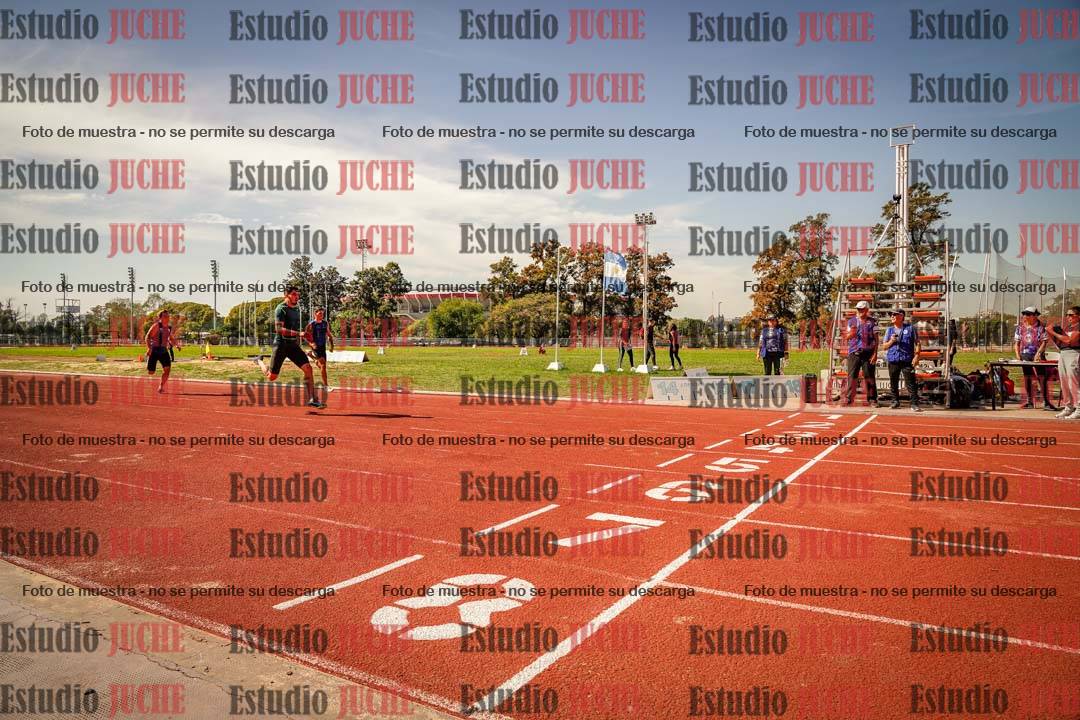 Fotos de los 100 m llanos de varones