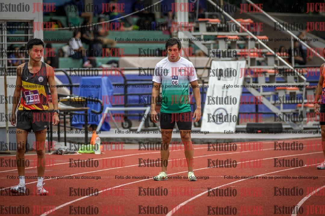 Fotos de los 800 m llanos de varones