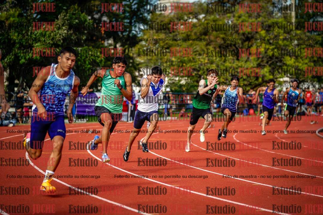 Fotos de los 200 m llanos de varones