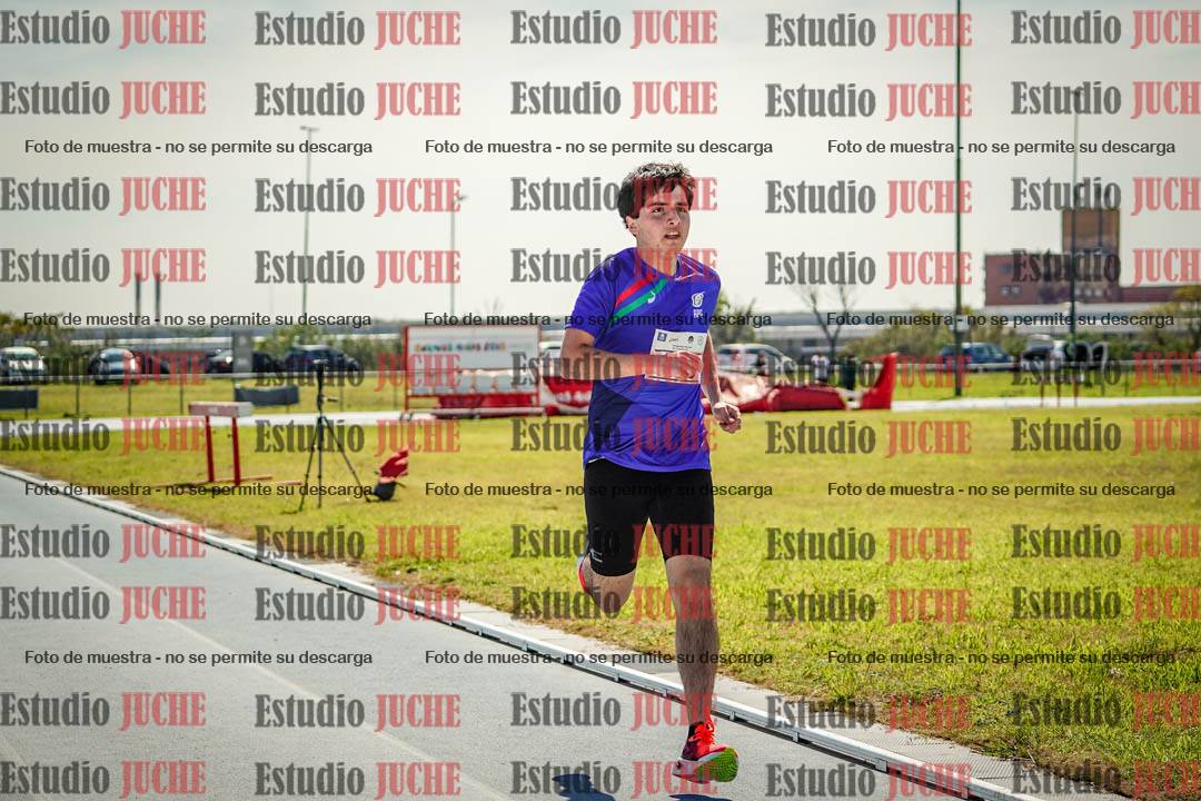 Fotos de los 800 m llanos de varones